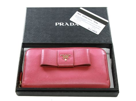 prada wallet ribbon saffiano leathe|Prada odette saffiano.